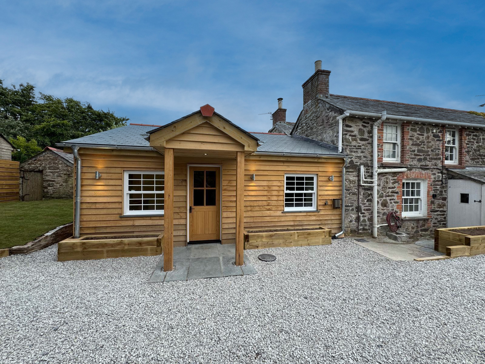 Old Kea Cottage Longhouse <br> Principal contractor Ocean Construction